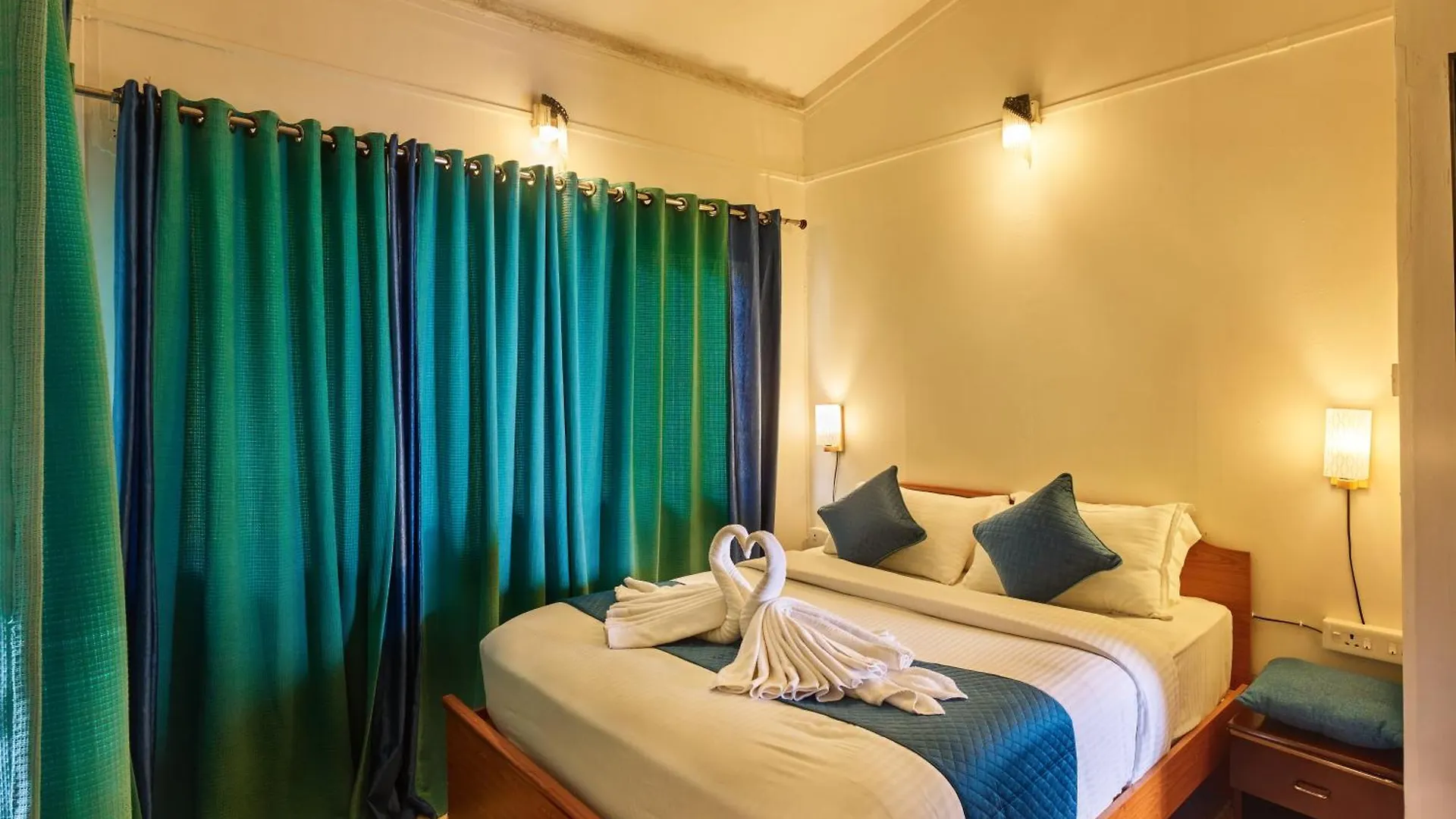 Deshadan Mountain Resort -The Highest Resort In Munnar 4*,  Indie