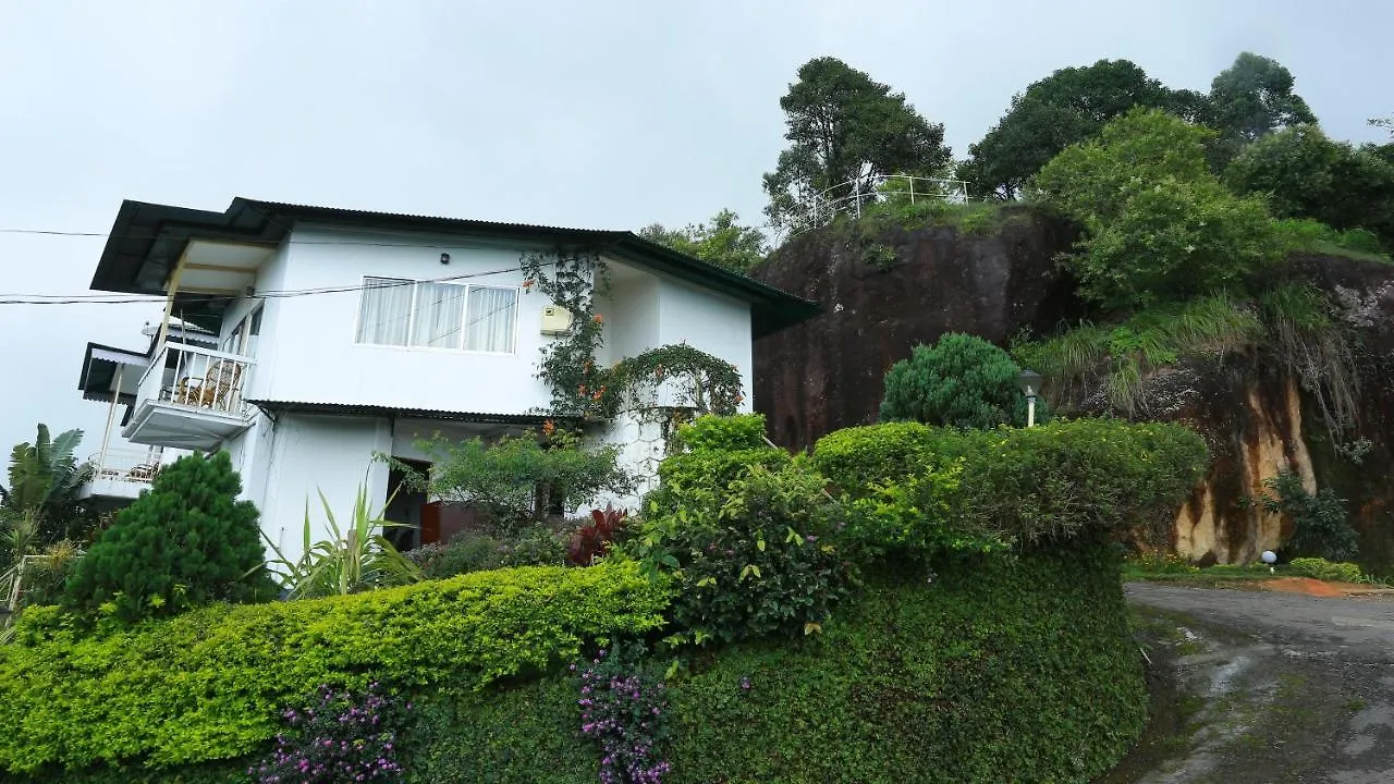 Deshadan Mountain Resort -The Highest Resort In Munnar 4*,